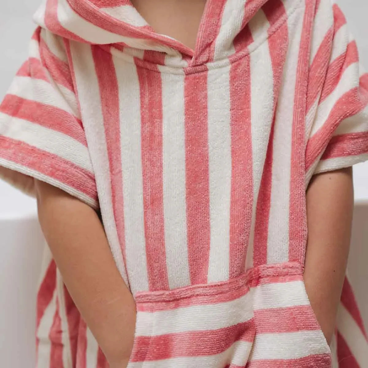 Rosa d'aprile Poncho da bagno a righe Fragola
