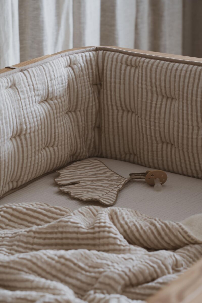 Quax bed Bumper Stripes