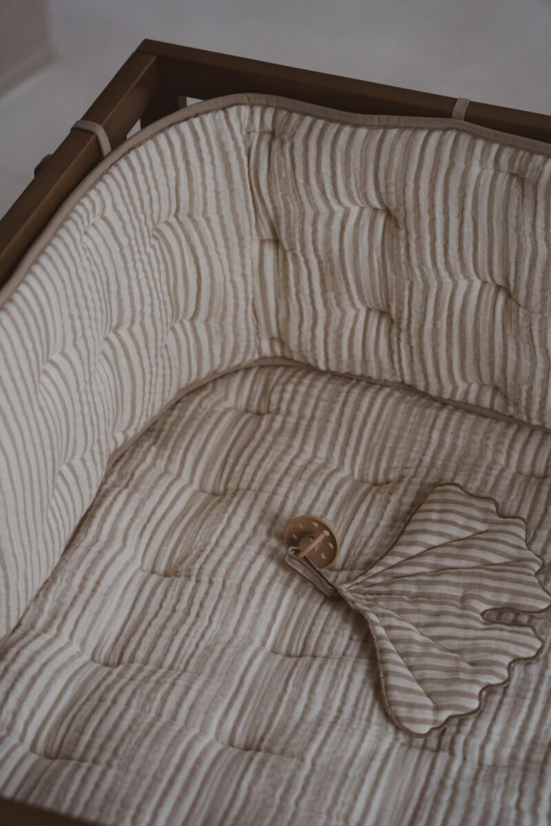 Quax bed Bumper Stripes