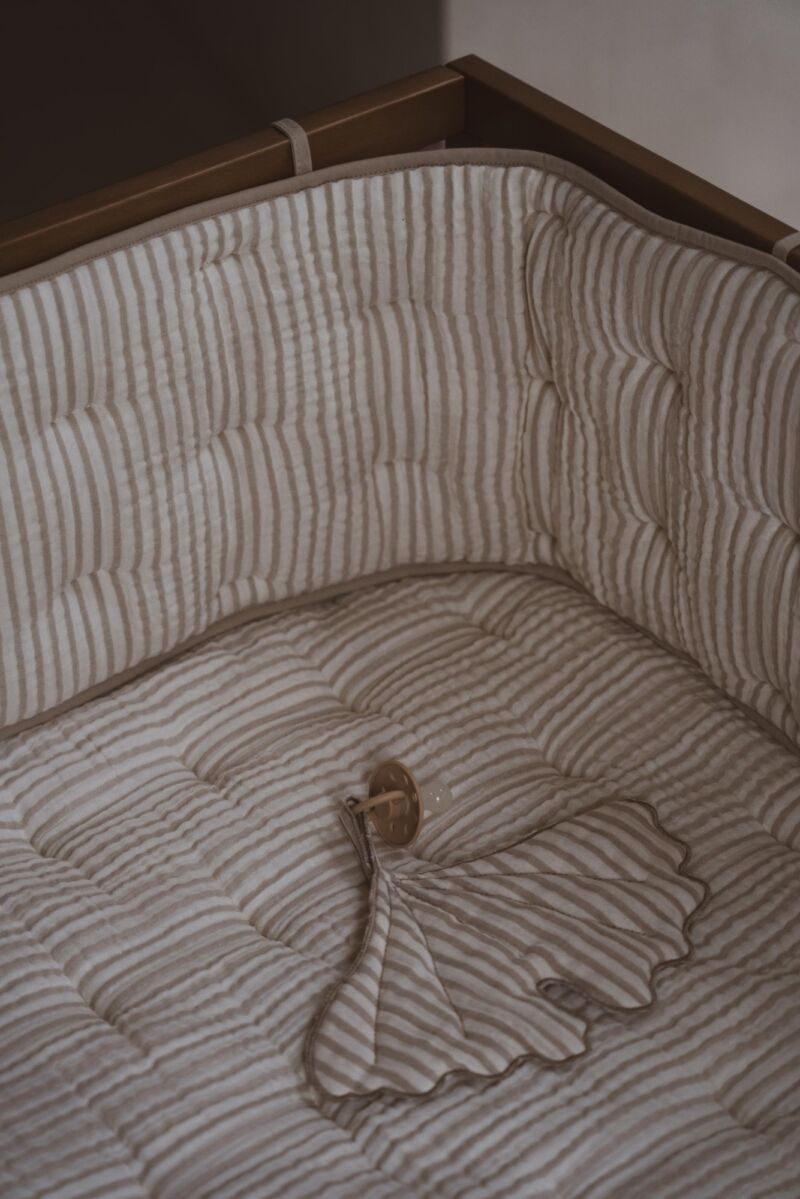 Quax bed Bumper Stripes