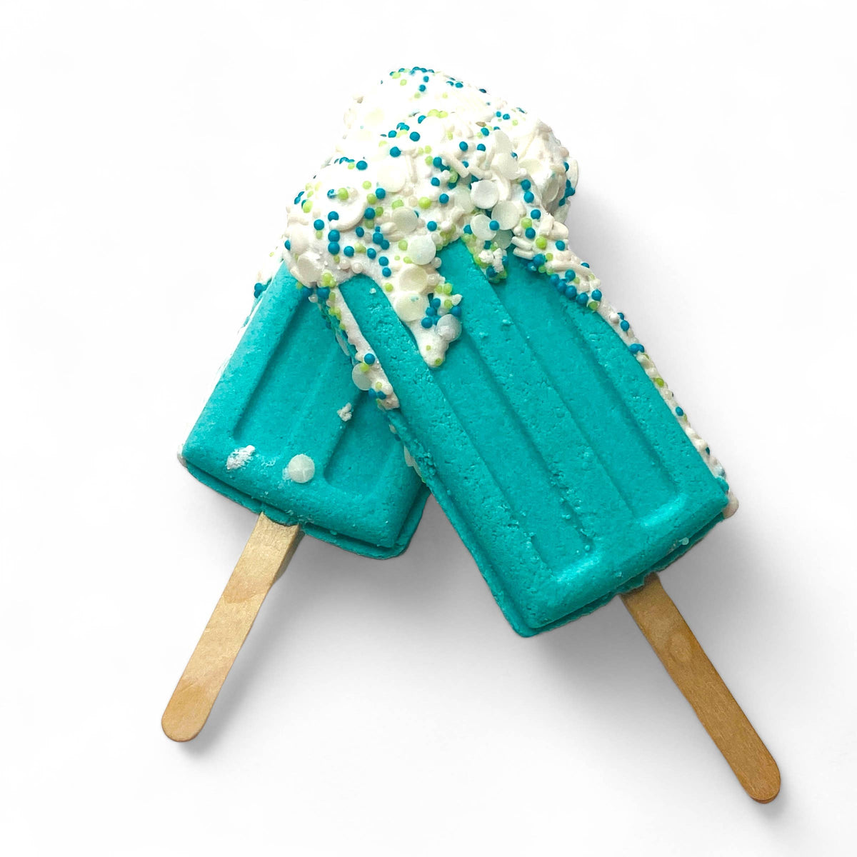 Calla-Lily-Cosmetics_Calla-Laly-Cosmetics-Popsicle-Badebombe-Blaugrün_3.jpg