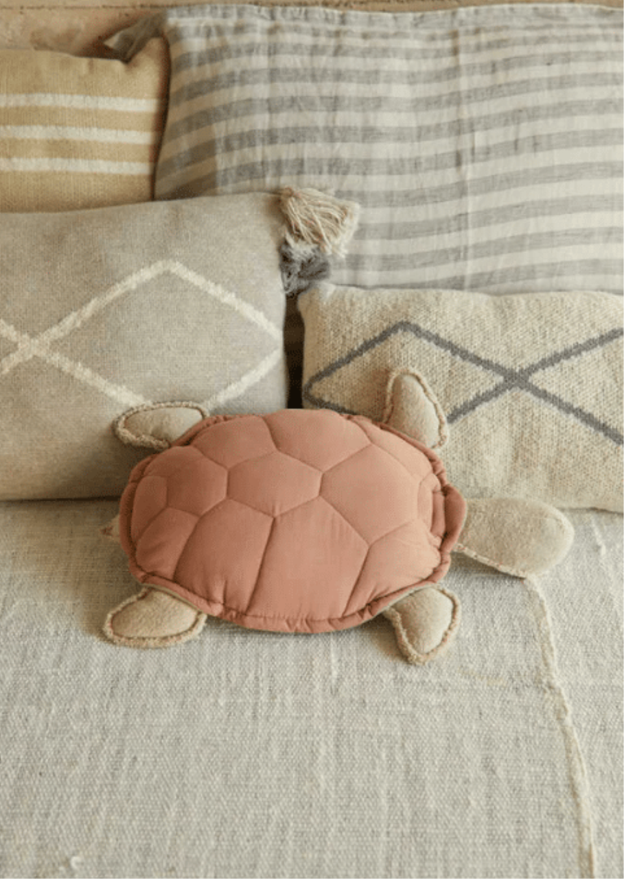 Lorena Canals pouf Mrs Turtle