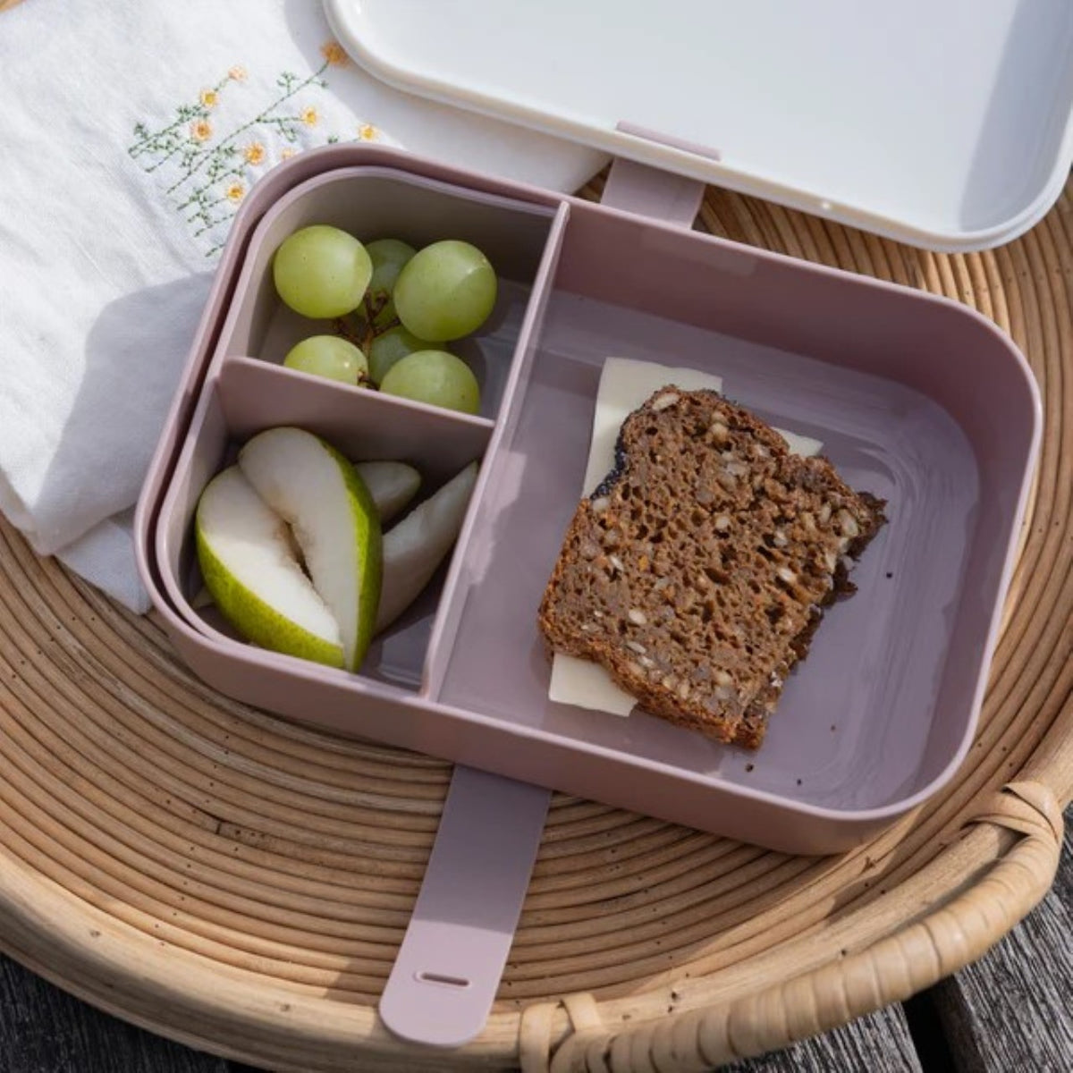 Scatola per il pranzo Sebra con tracolla in silicone Rosa cipria