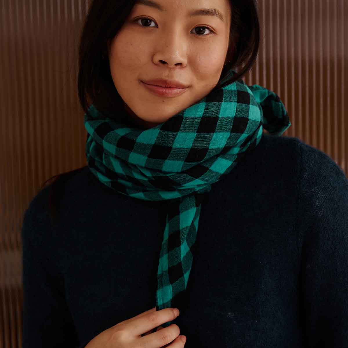 LONG BIANCA VICHY GREEN / BLACK: VICHY / M 70*70