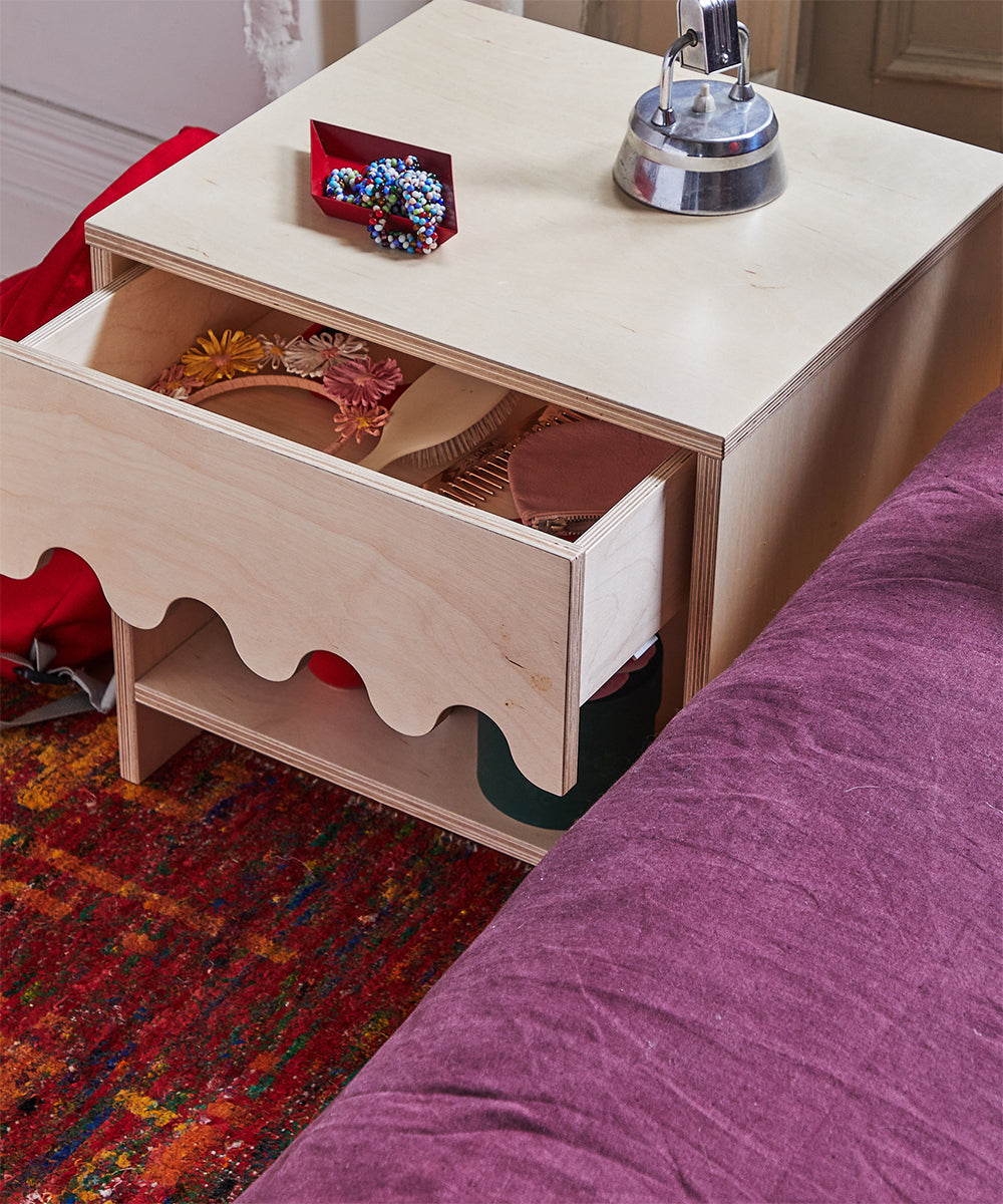 Oeuf NYC Moss Table de nuit, Tomato