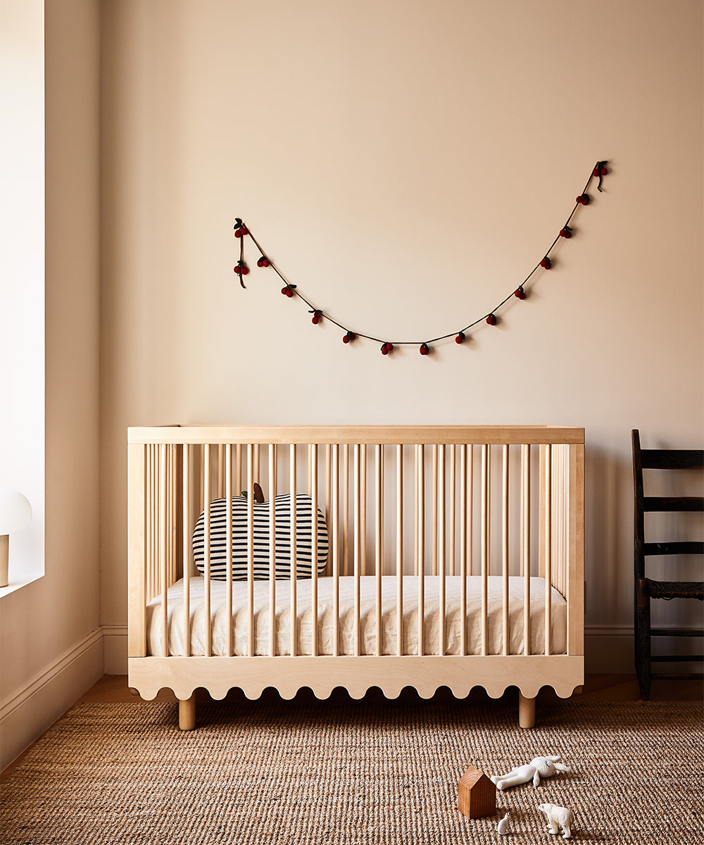 Oeuf NYC Moss Lit bébé, bouleau