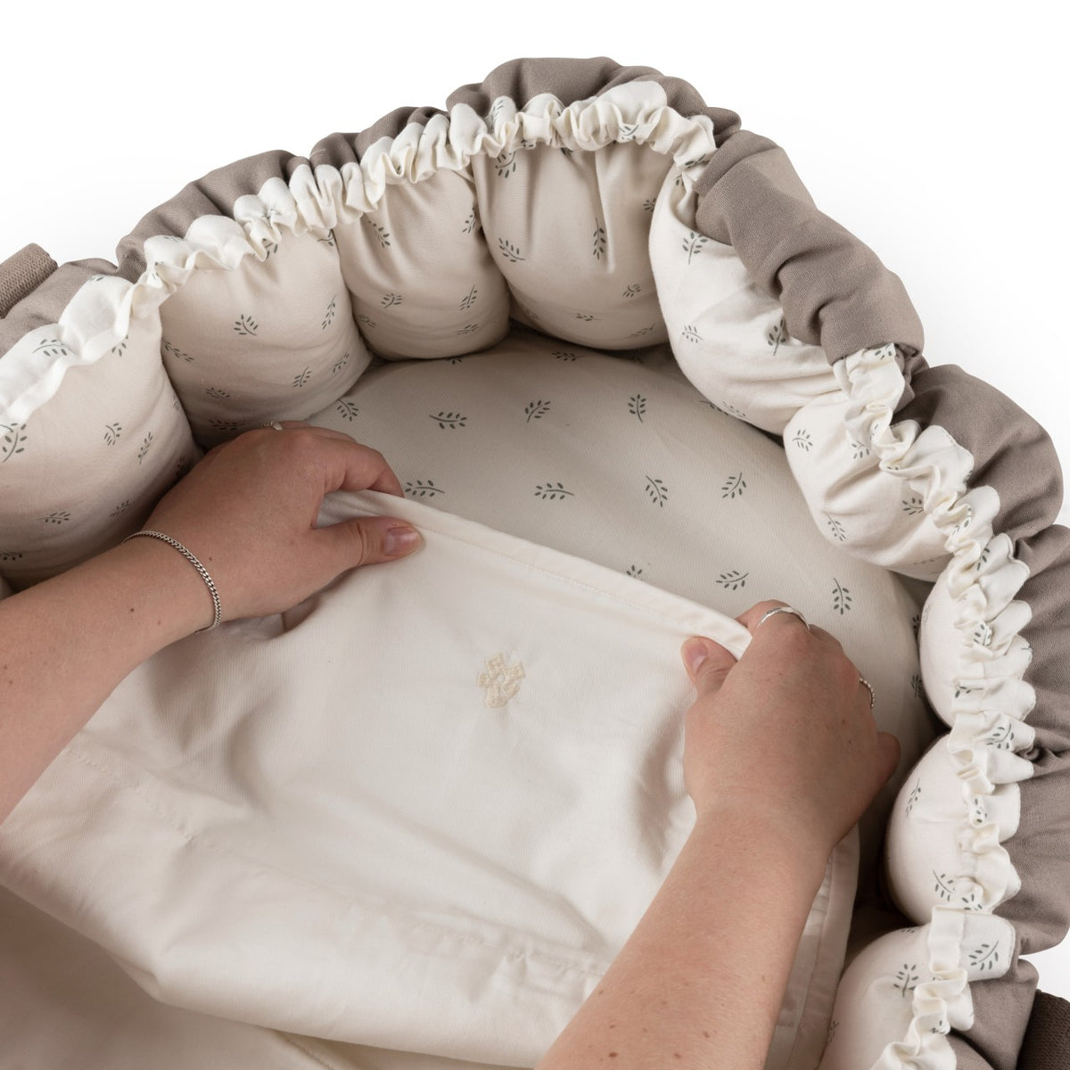 Sebra Babynestchen 3in1 Bettnässe-Bezug Classic Moonligth Beige