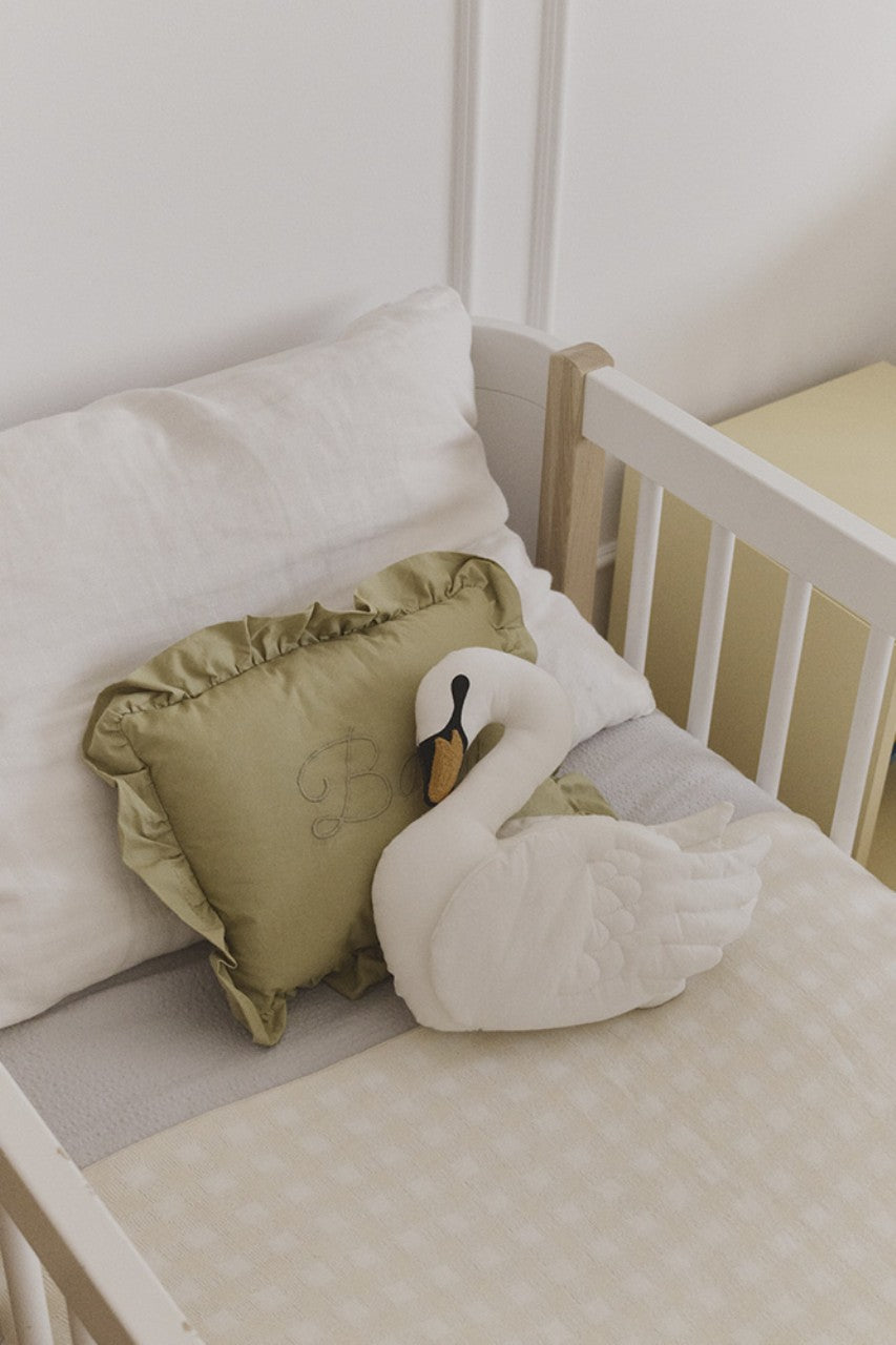Lorena Canals knitted blanket Vichy