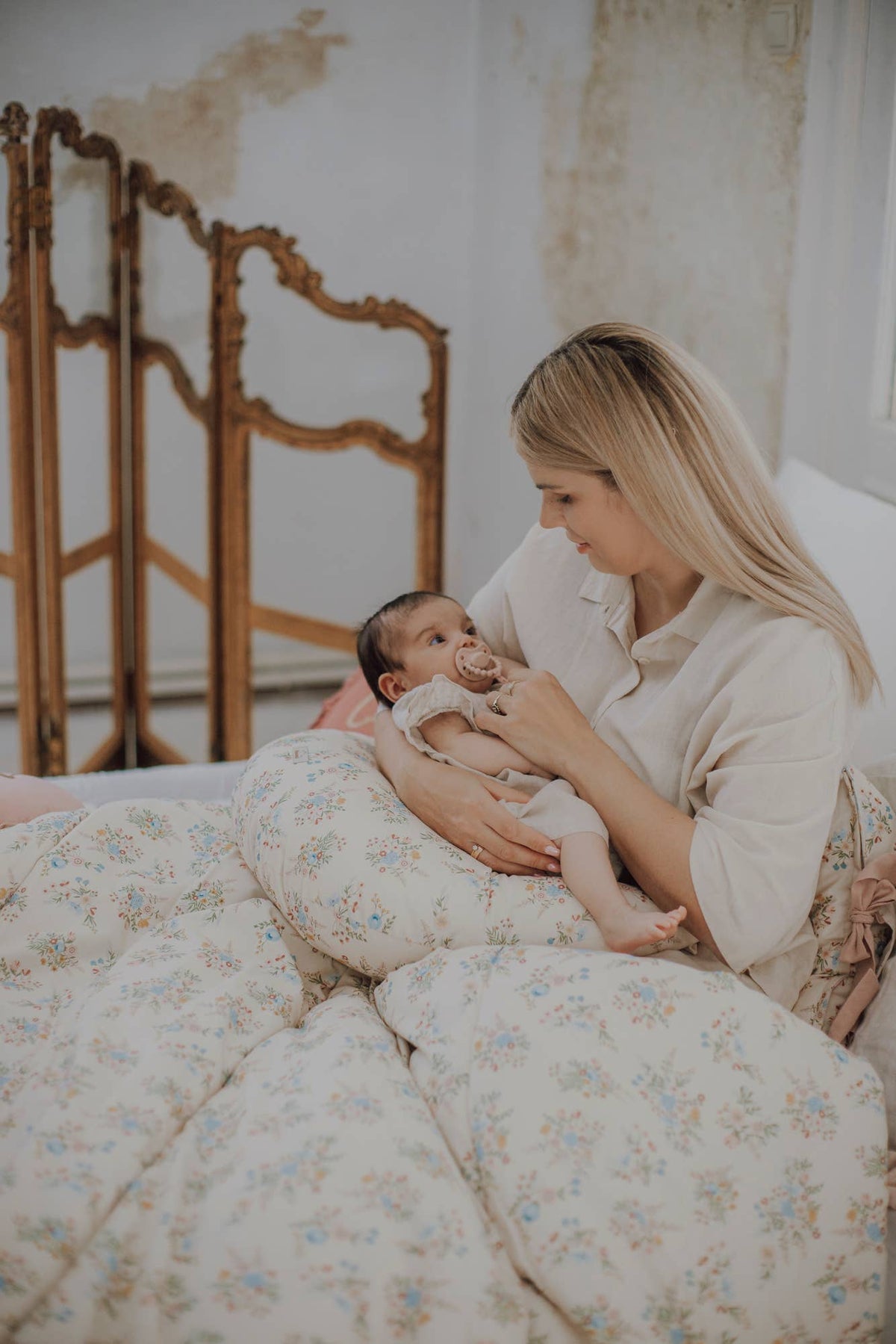 Cuscino da allattamento Malomi Kids Blooming Meadow