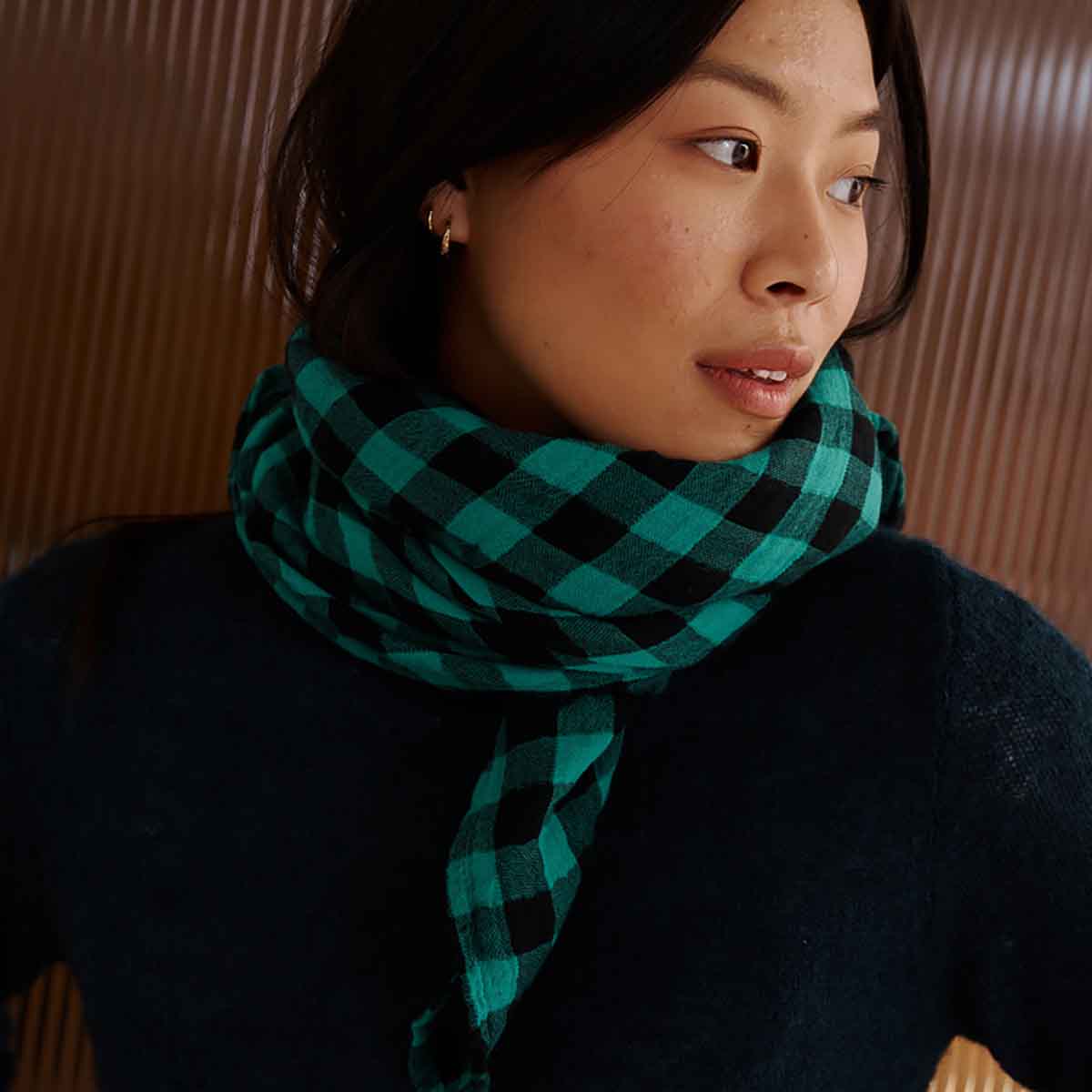 LONG BIANCA VICHY GREEN / BLACK: VICHY / M 70*70