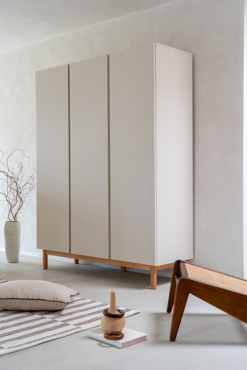 Quax Mood wardrobe 3-door Clay