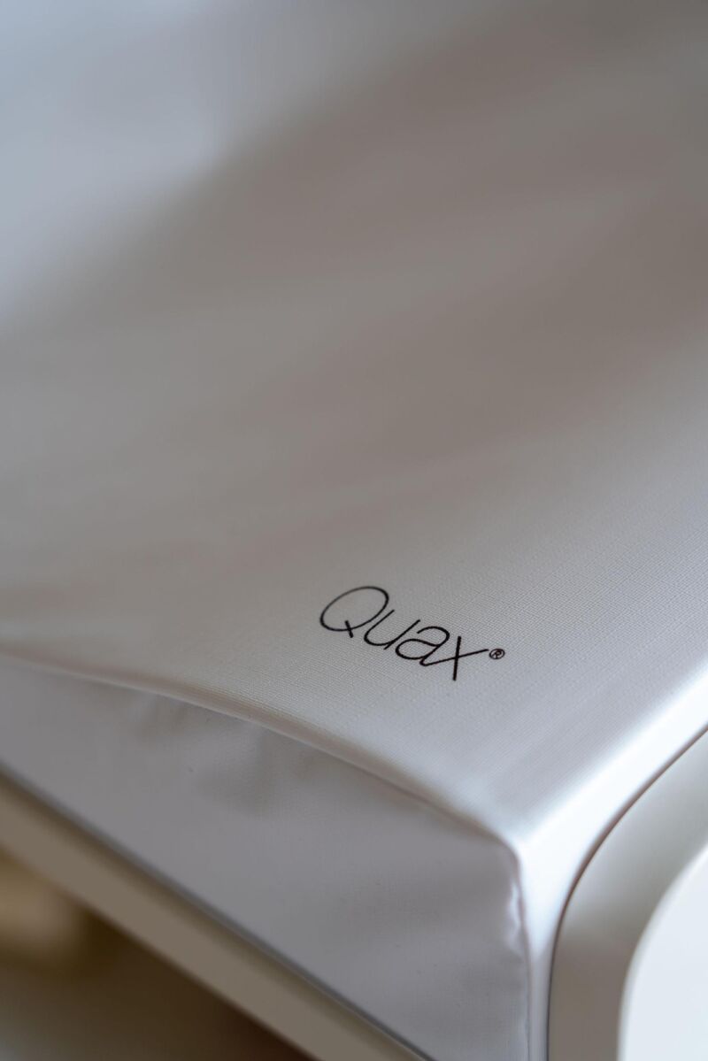 Quax changing mat Wave White