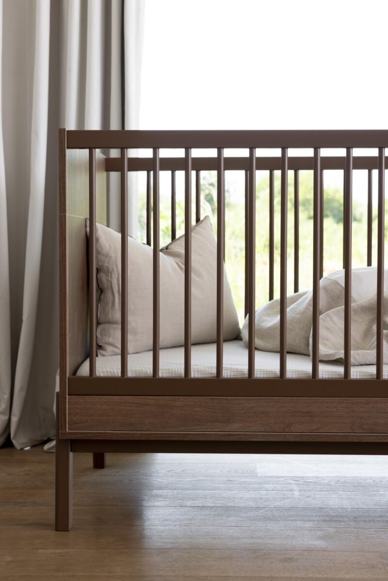 Quax Ashi bed 70x 140 Chestnut