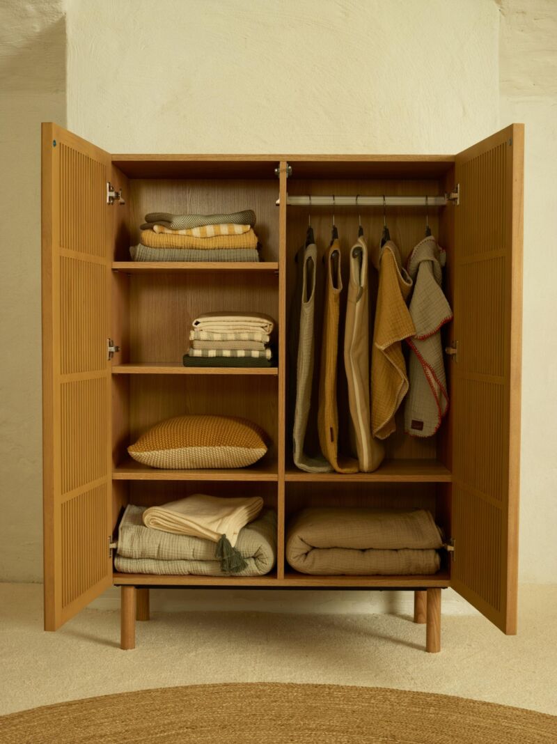 Quax Hai No Ki cabinet