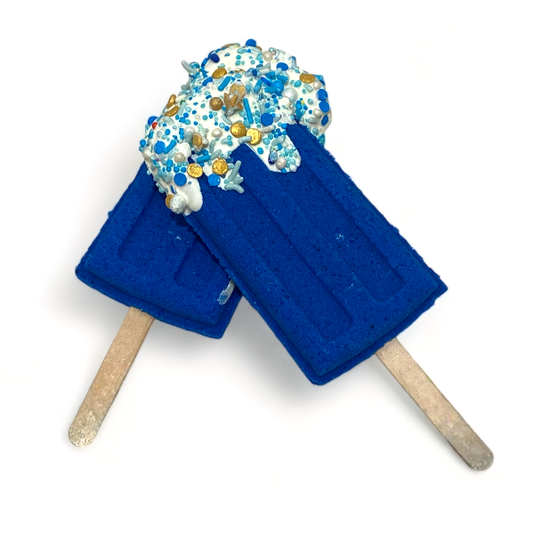 Calla-Lily-Cosmetics_Popsicle-Badekugel-Blau_3.jpg