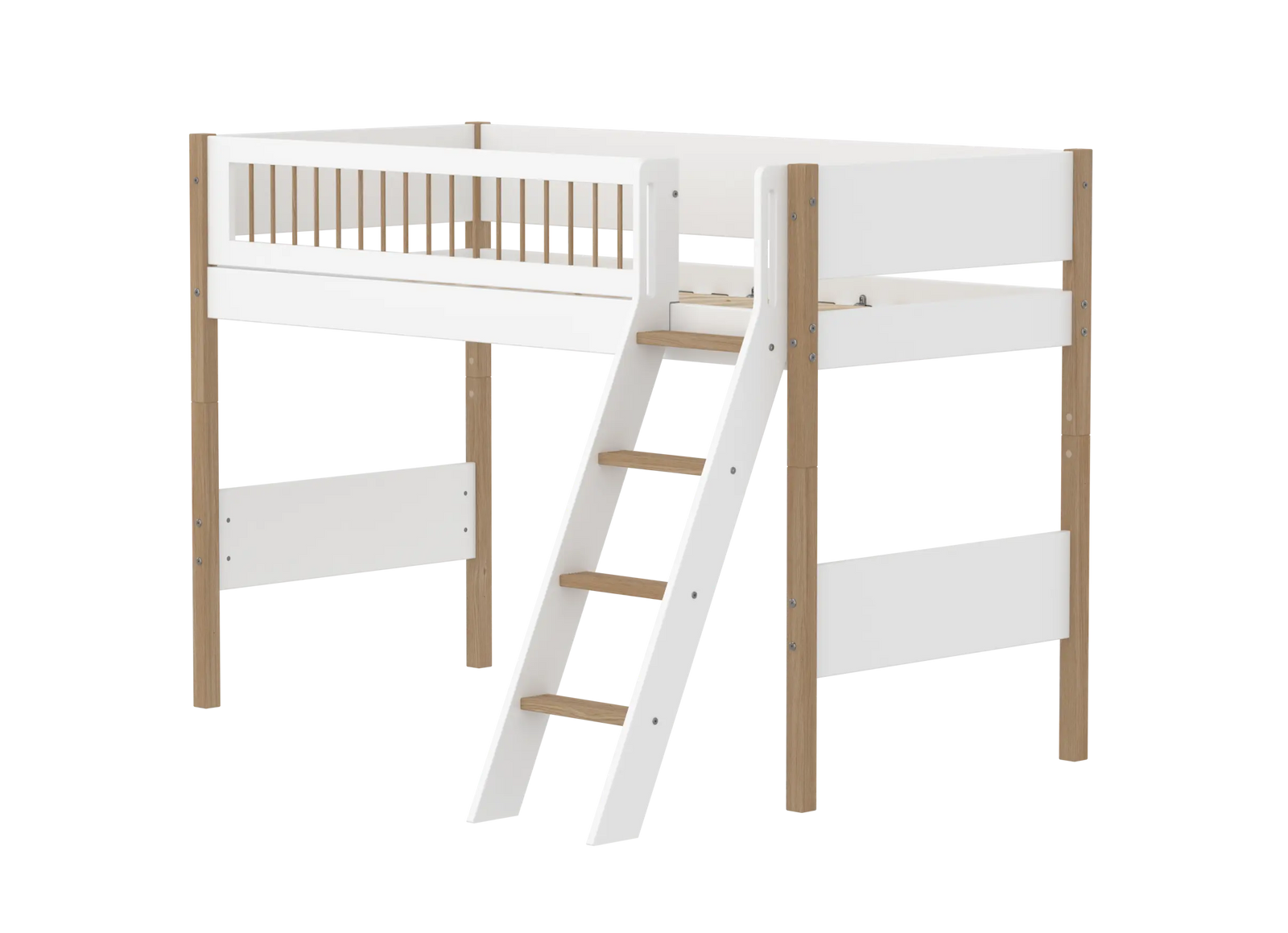 Flexa Nor Mittelhohes Bett mit Schrägleiter 90 x 200 cm Eiche