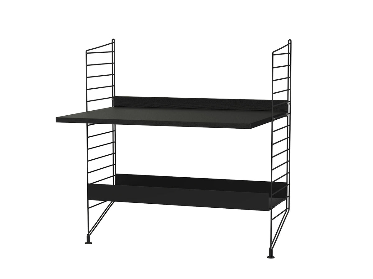 String Furniture Chambre d'enfant A Noir / frêne teinté noir Système d'étagères