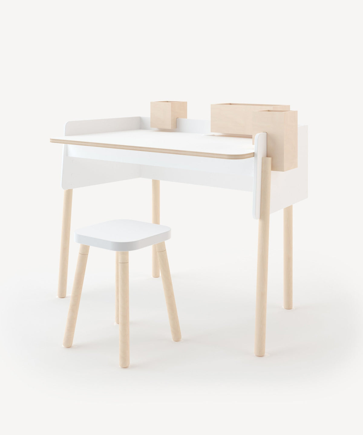 Oeuf NYC Brooklyn desk, white / birch