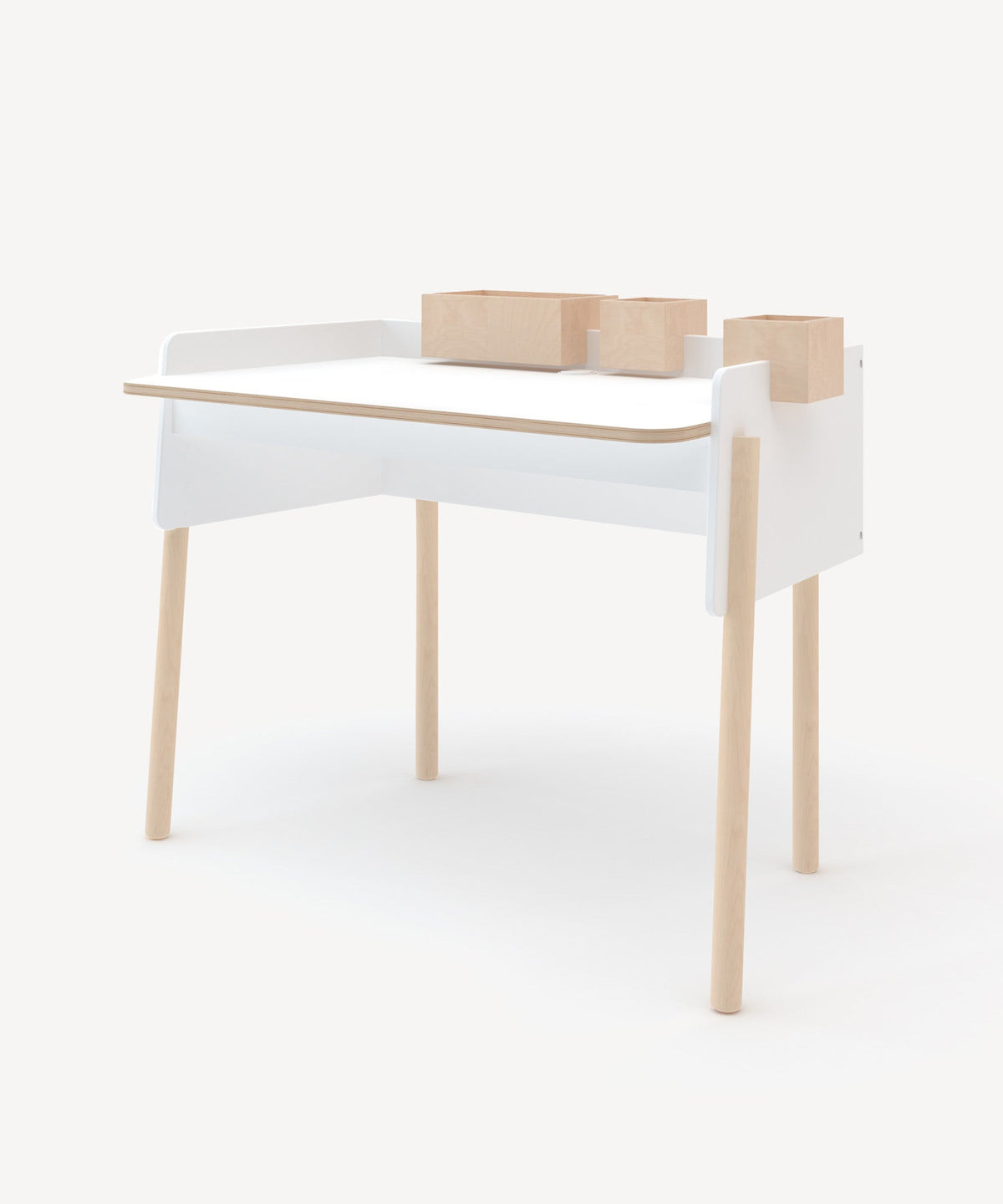 Oeuf NYC Brooklyn desk, white / birch