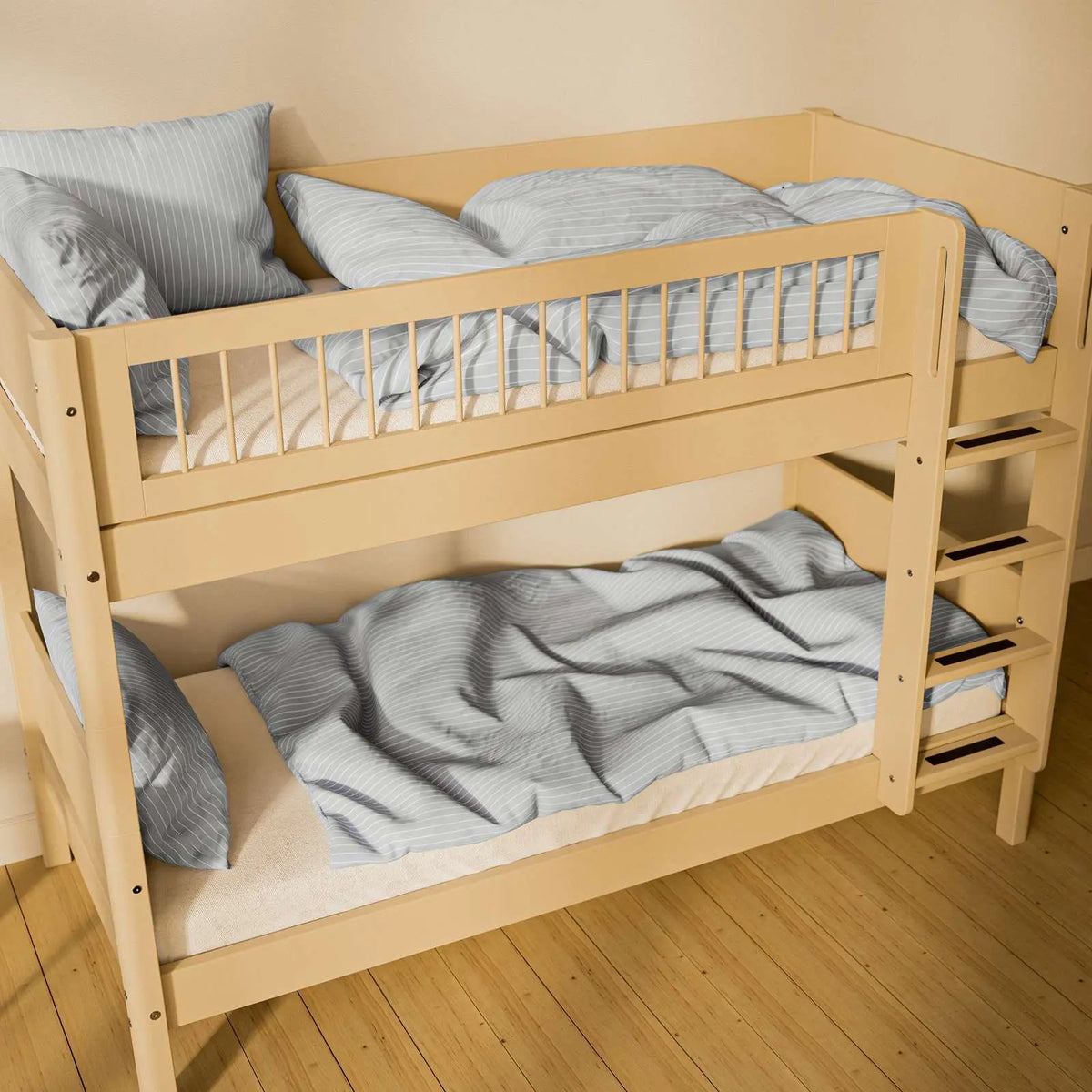 Flexa White Bunk bed with straight ladder 90 x 200 cm True