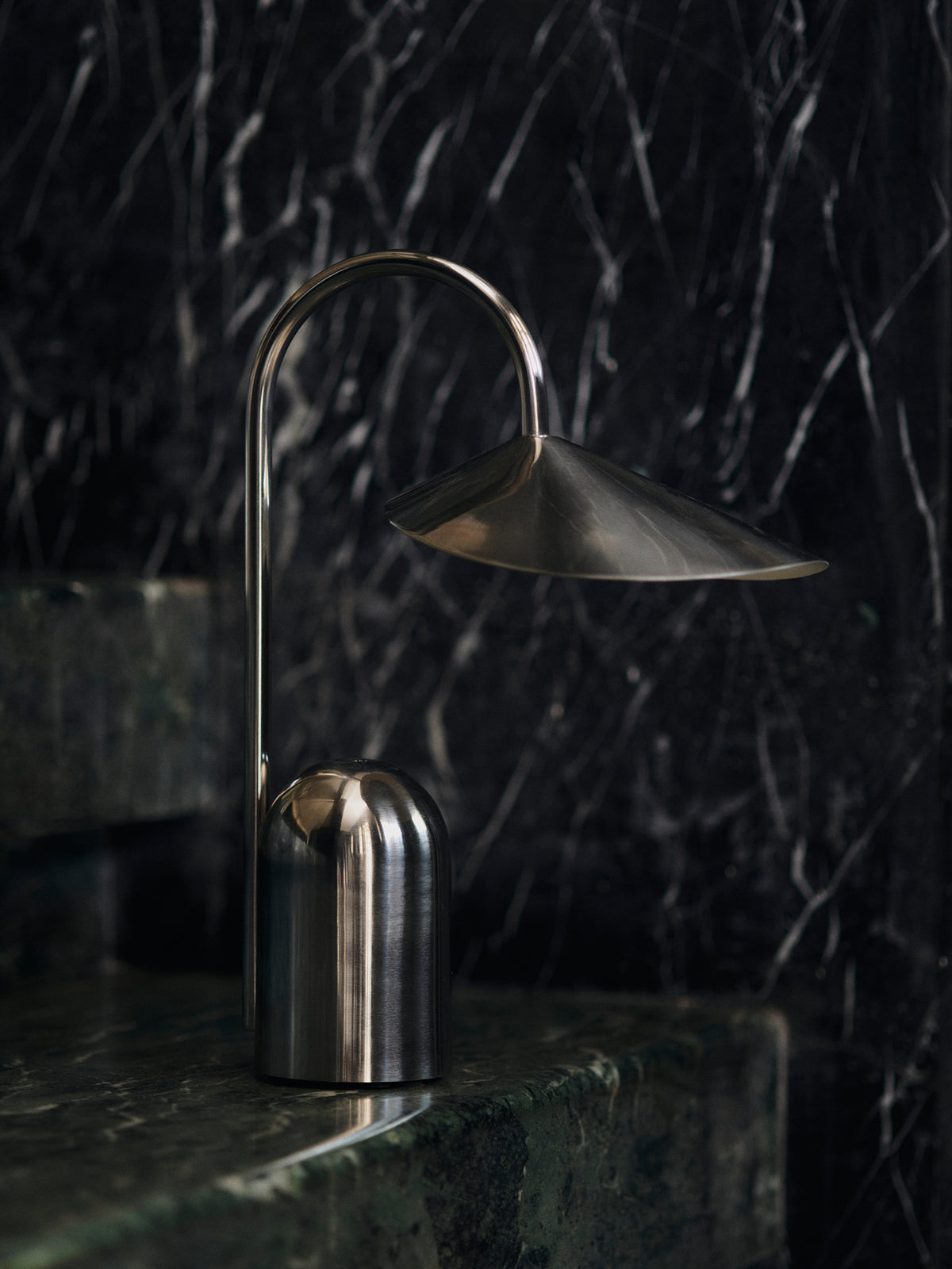 Ferm Living Arum Portable Lampe - Stainless Steel