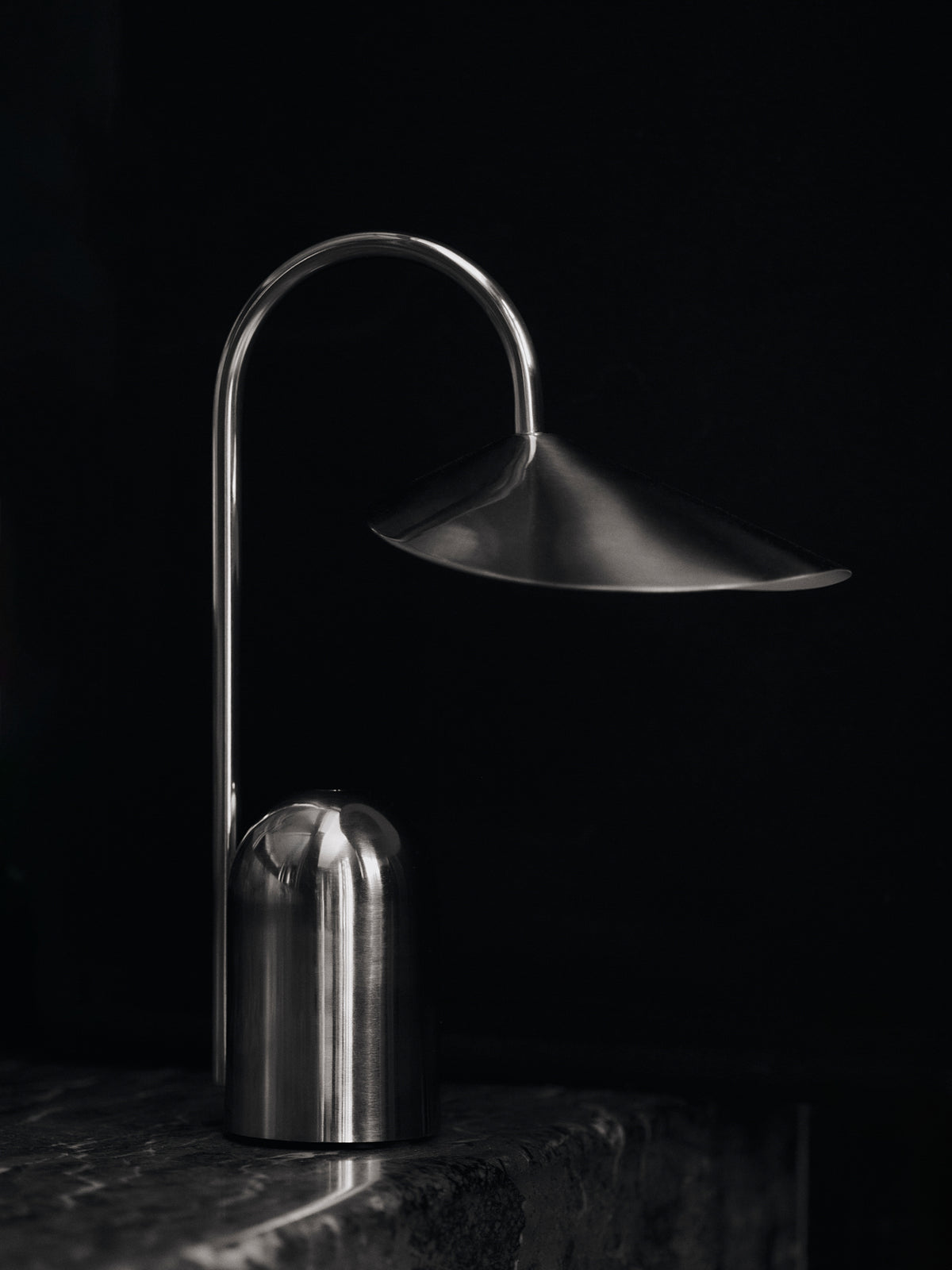 Ferm Living Arum Portable Lampe - Stainless Steel
