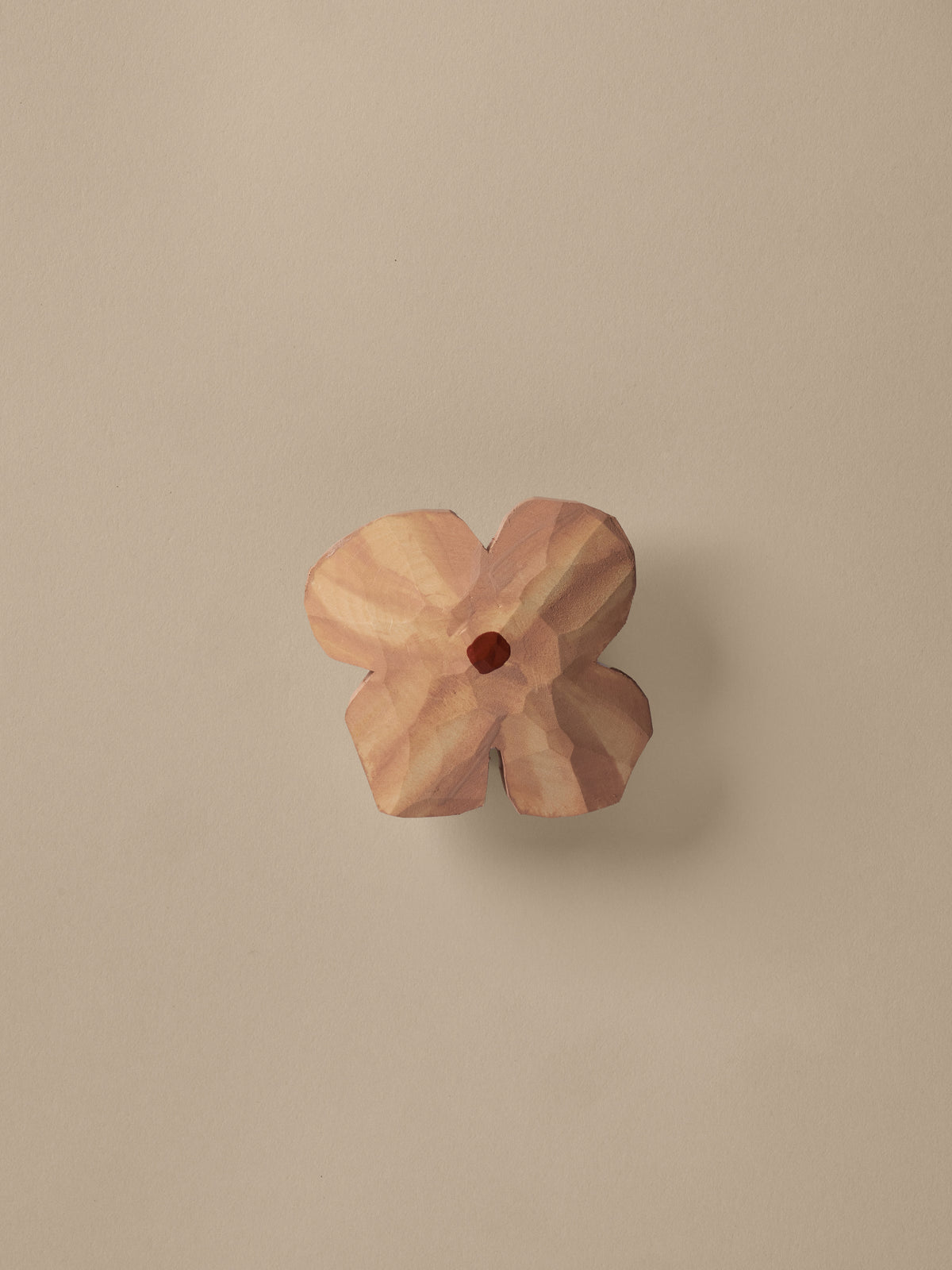 Ferm Living Poesie hand-carved hook - Rose