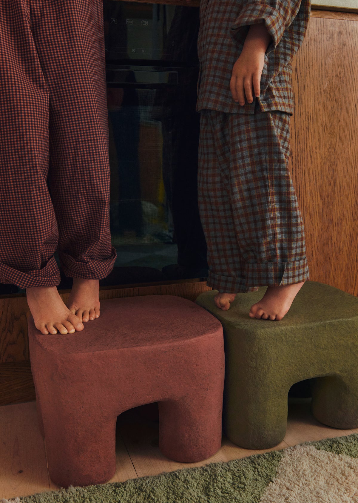 Ferm Living Podo Stool - Khaki