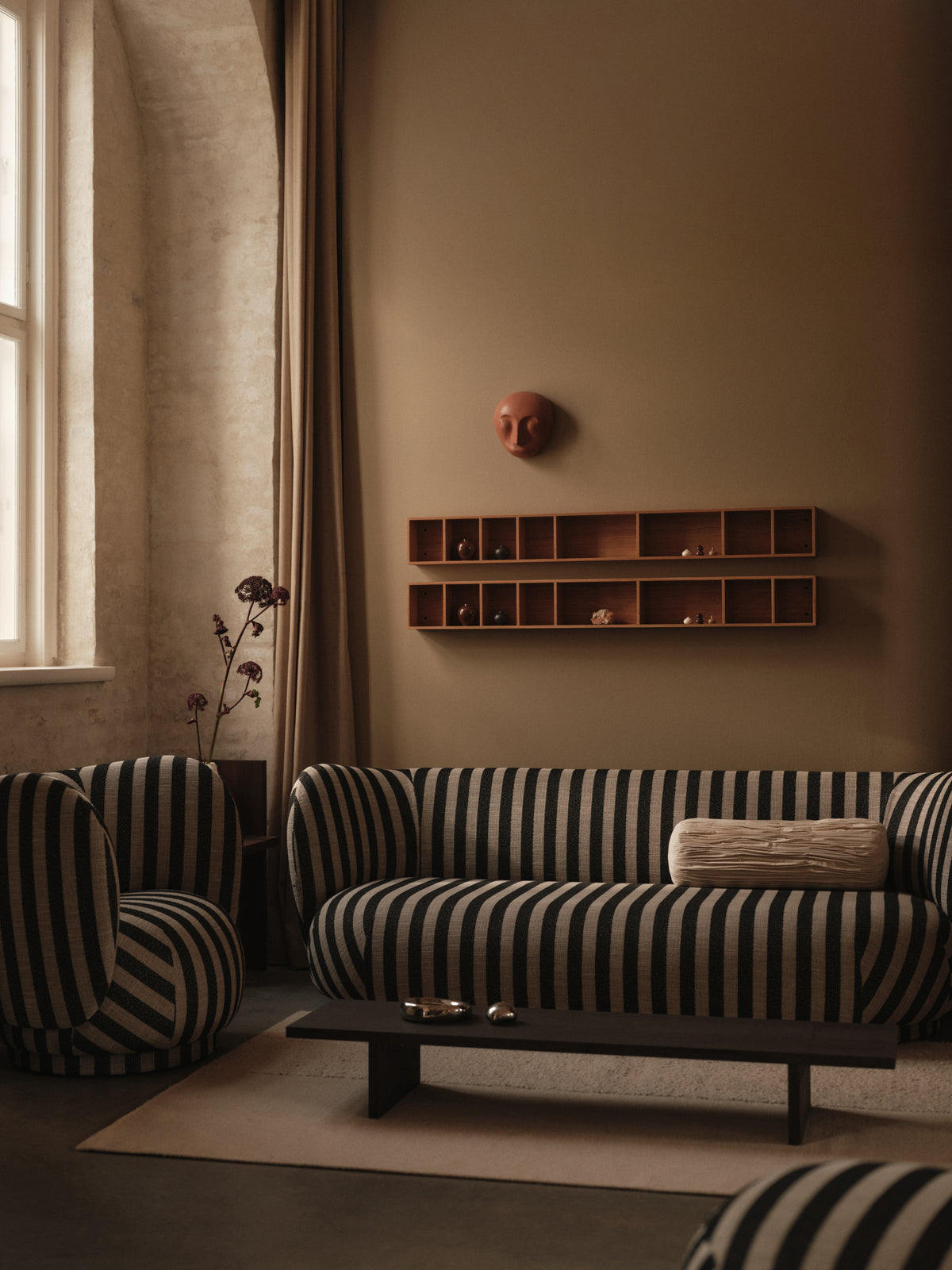 Ferm Living Bon Regal - Long - Oiled Oak