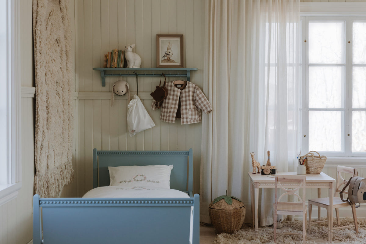 Letto singolo Gustavienne in betulla