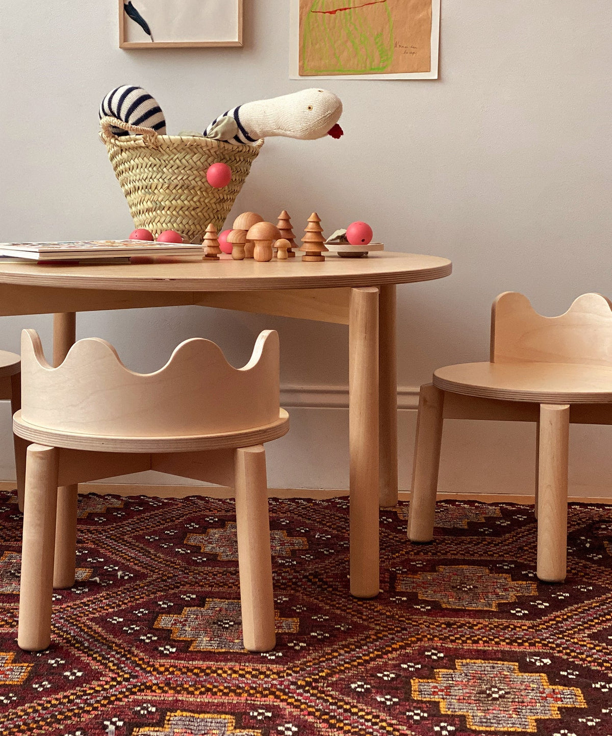Oeuf NYC Moss table, birch