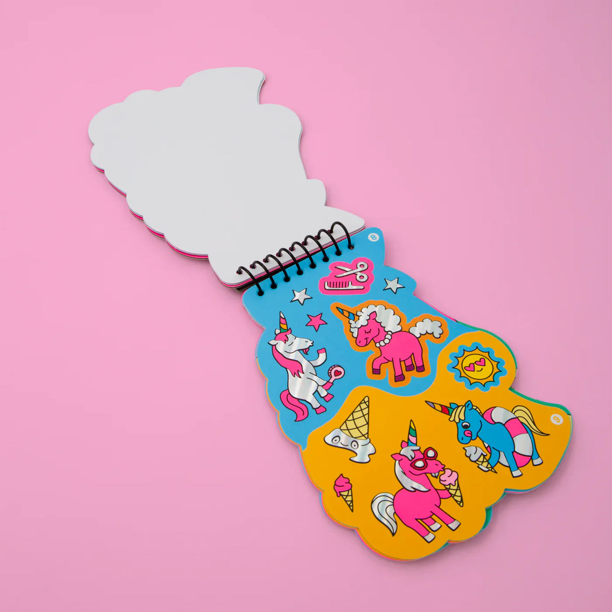 OMY sticker book Lilly