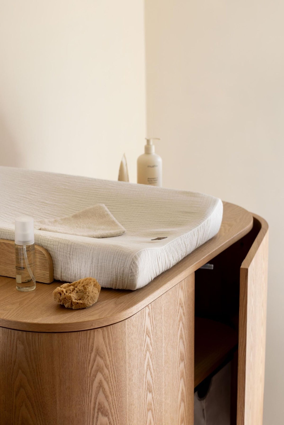 Quax Yume changing unit Natural Ash
