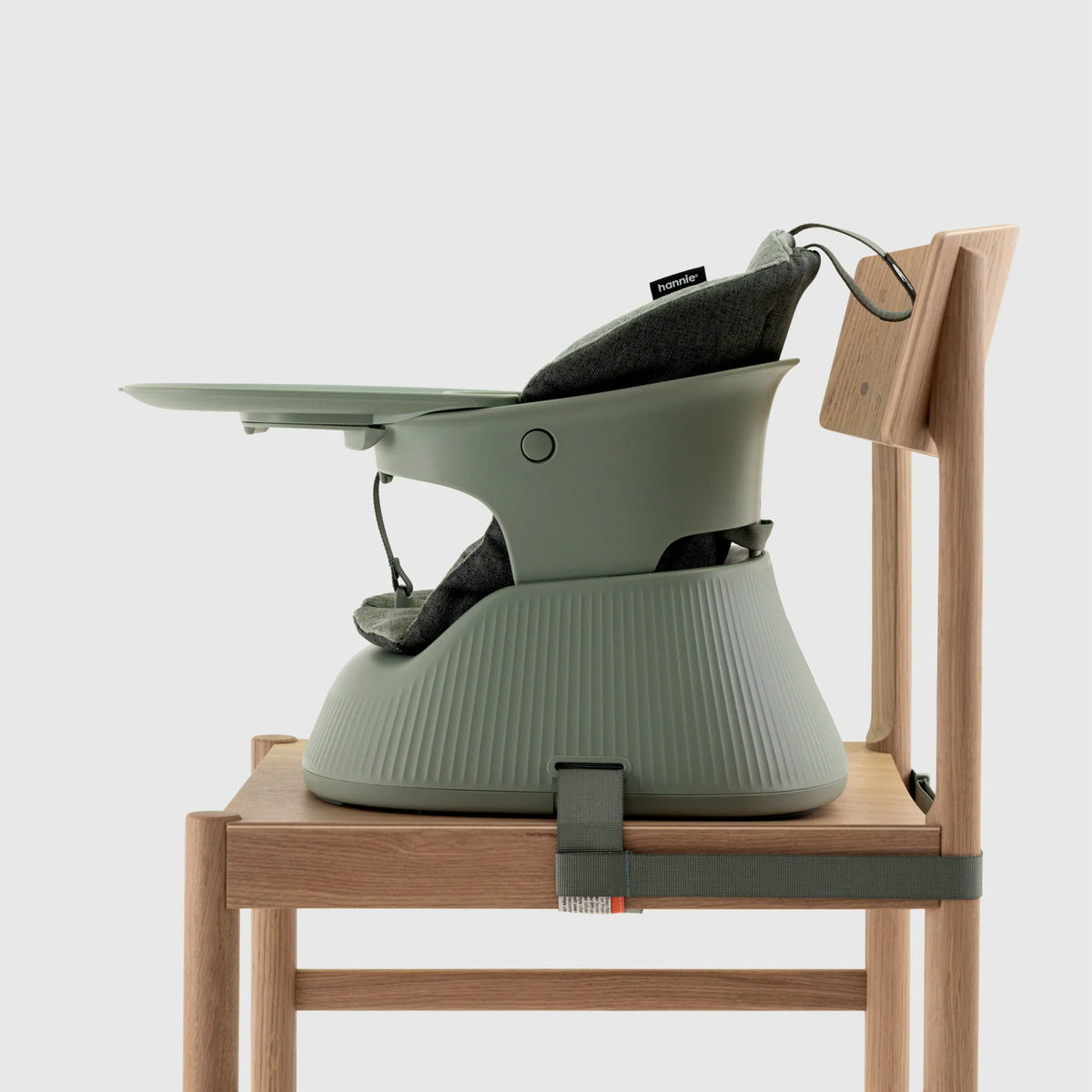 Hannie portable high chair sage green