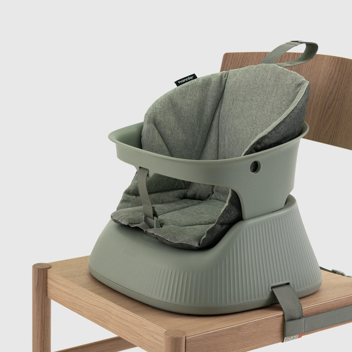 Hannie portable high chair sage green