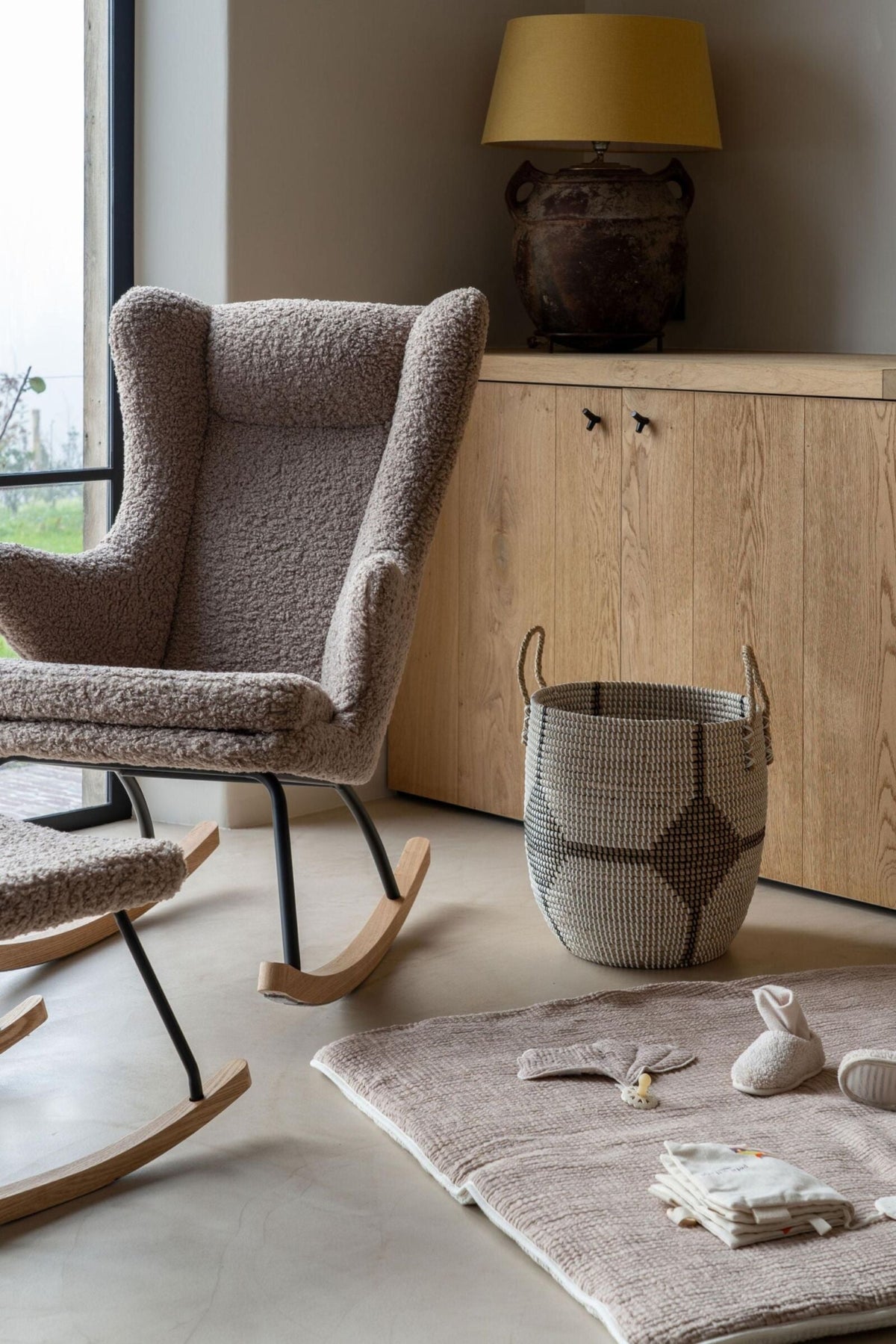 Sedia a dondolo Quax De Luxe Stone