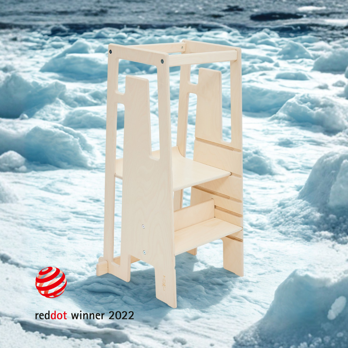 Tuki Arctic learning tower