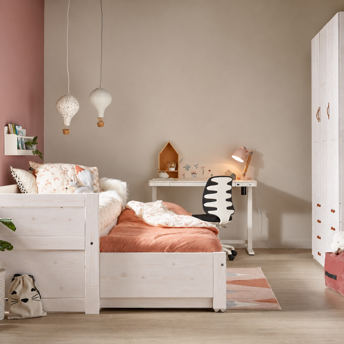 Lifetime Kidsrooms guest bed for day bed Whitewash