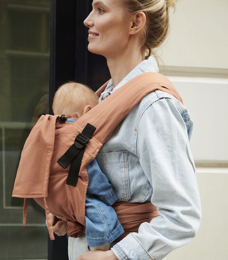 Stokke® Limas™ Babytrage Plus – Für extra Komfort, Terracotta