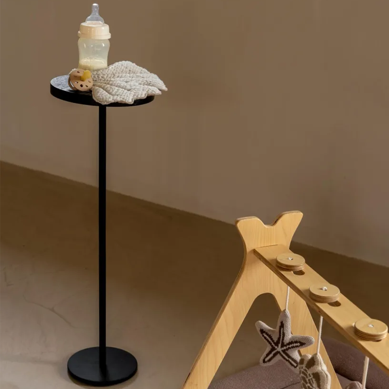 Quax side table for chair