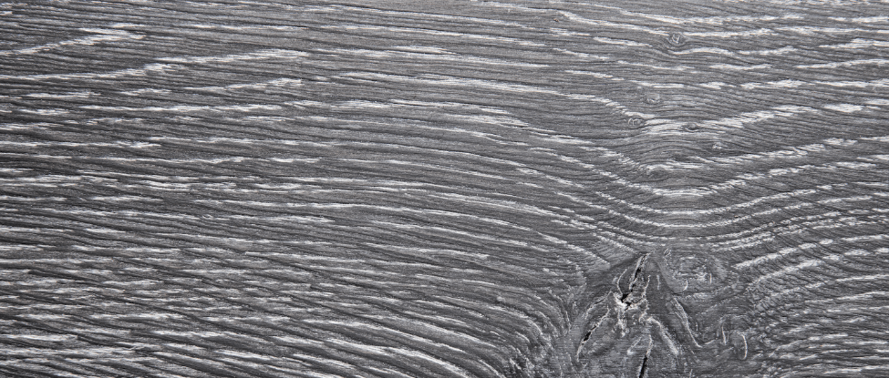 Richard Lampert Eiermann 1 Bronze Eiche gebürstet, geköhlt gekalkt grau