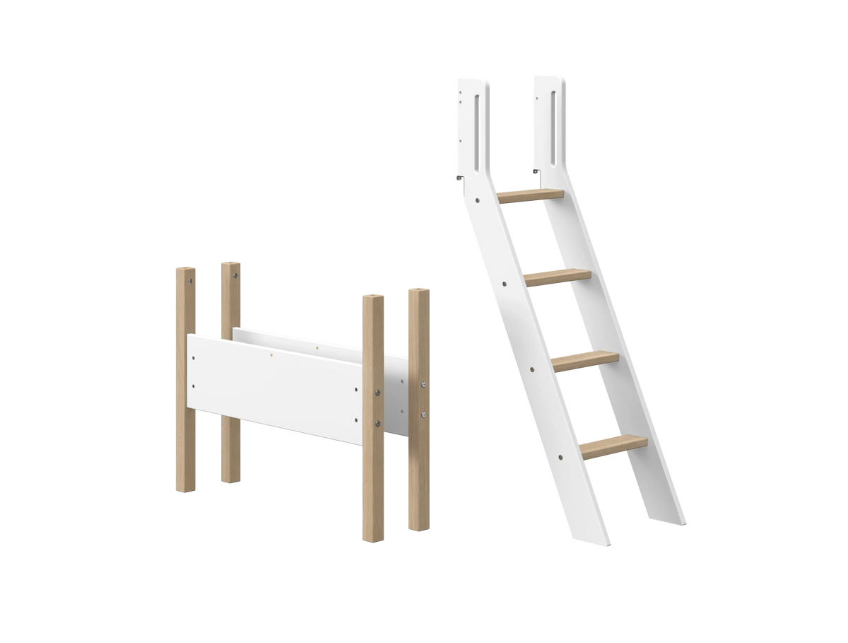 Flexa Nor_bedpart Schrägleiter und Pfosten für mittelhohes Bett Eiche
