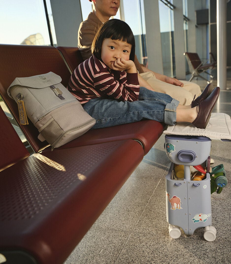Stokke® JetKids™ BedBox™ - valigia e letto a cavalcioni, blu artico