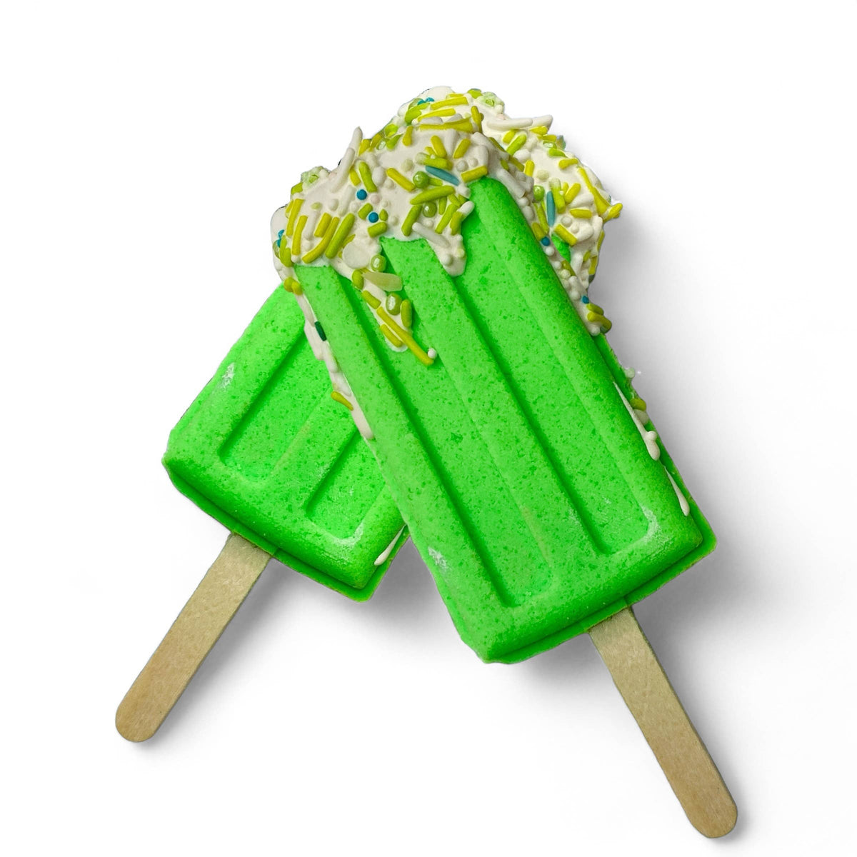 Calla-Lily-Cosmetics_Calla-Laly-Cosmetics-Popsicle-Badekugel-Grün_3.jpg