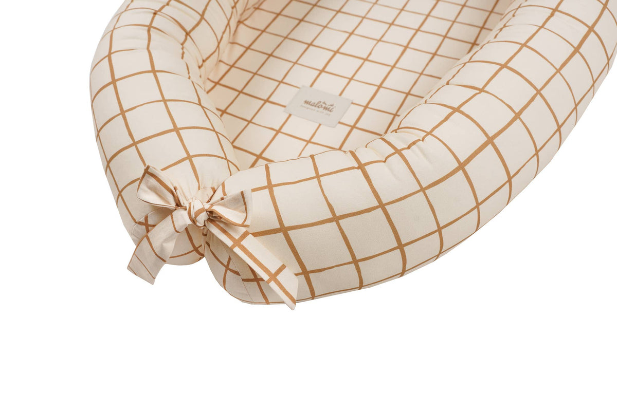 Malomi Kids baby nest with camel check