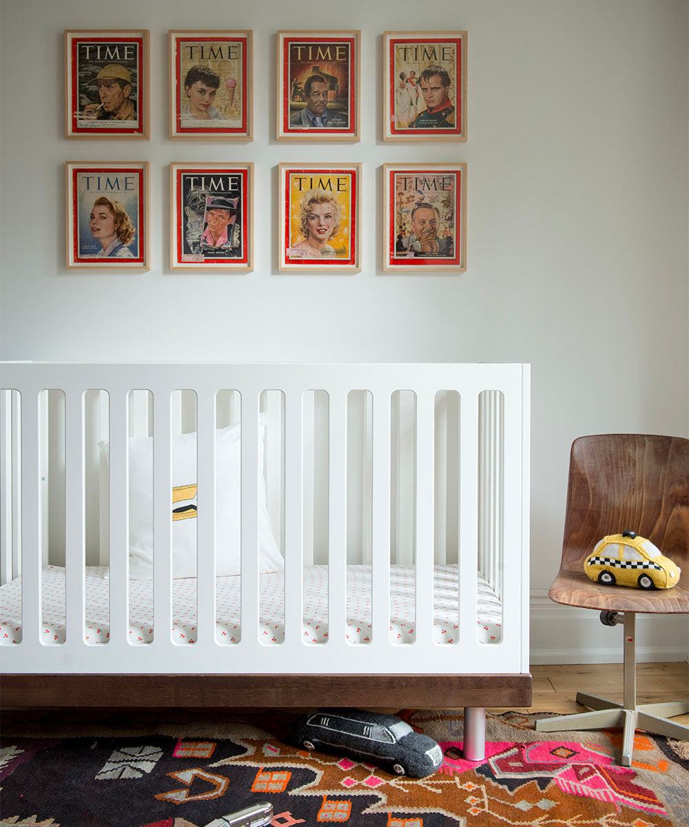 Oeuf NYC Classic crib, white / walnut