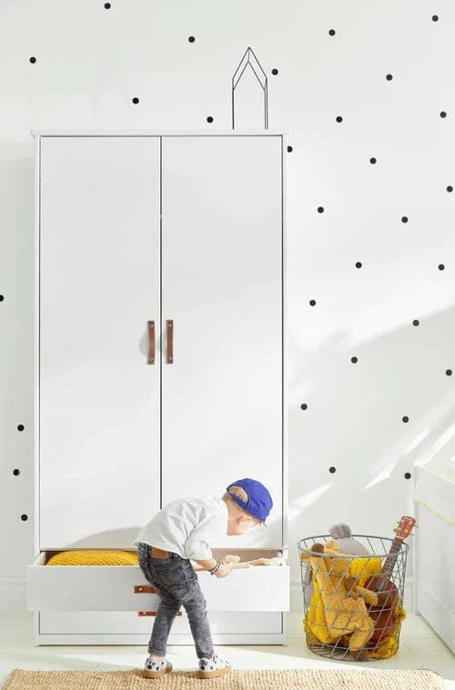 Lifetime Kidsrooms closet with 2 doors - Elements