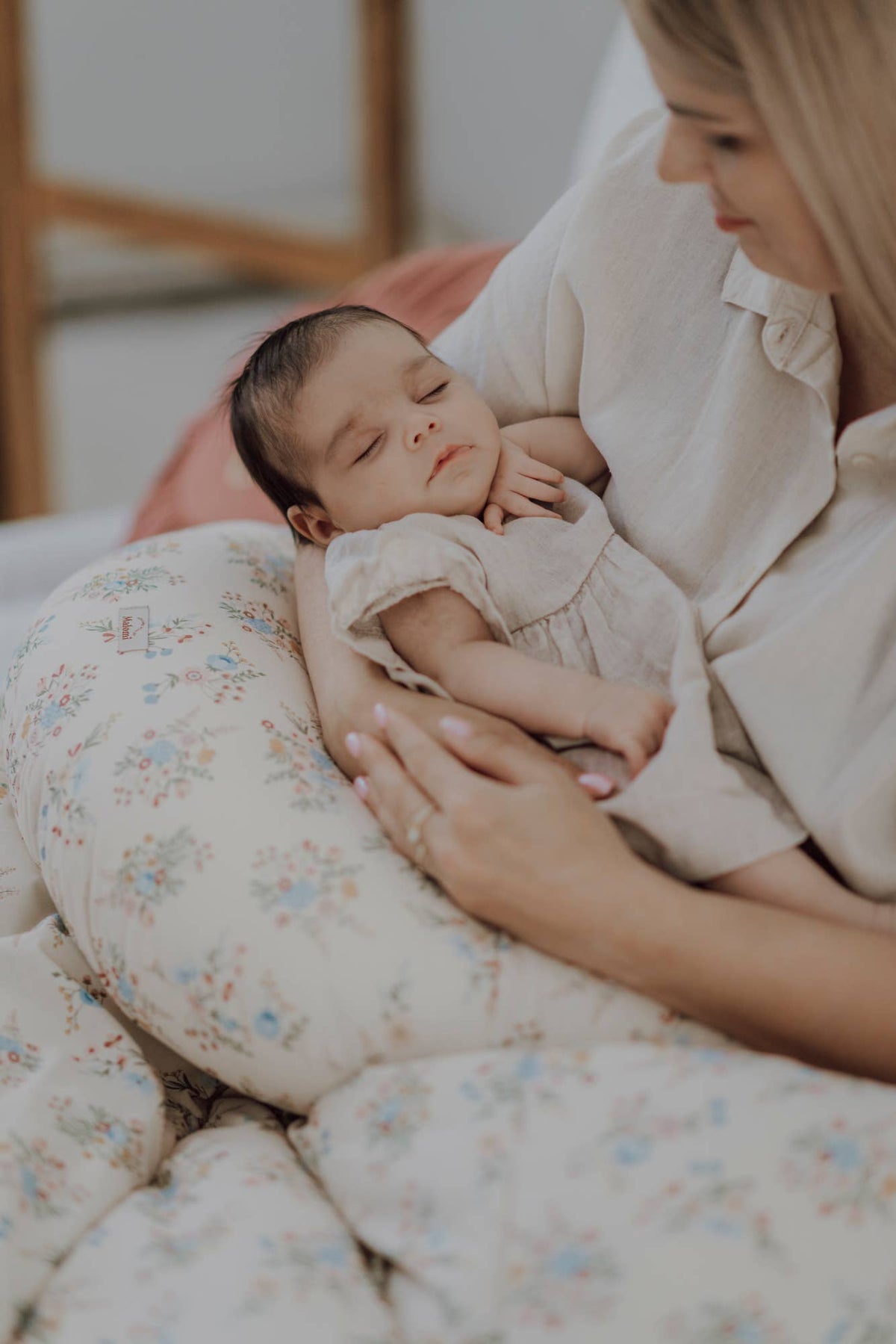 Cuscino da allattamento Malomi Kids Blooming Meadow