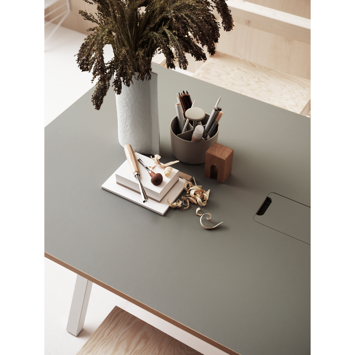 Desktop w160 x d78 cm Light gray linoleum with edging in ash