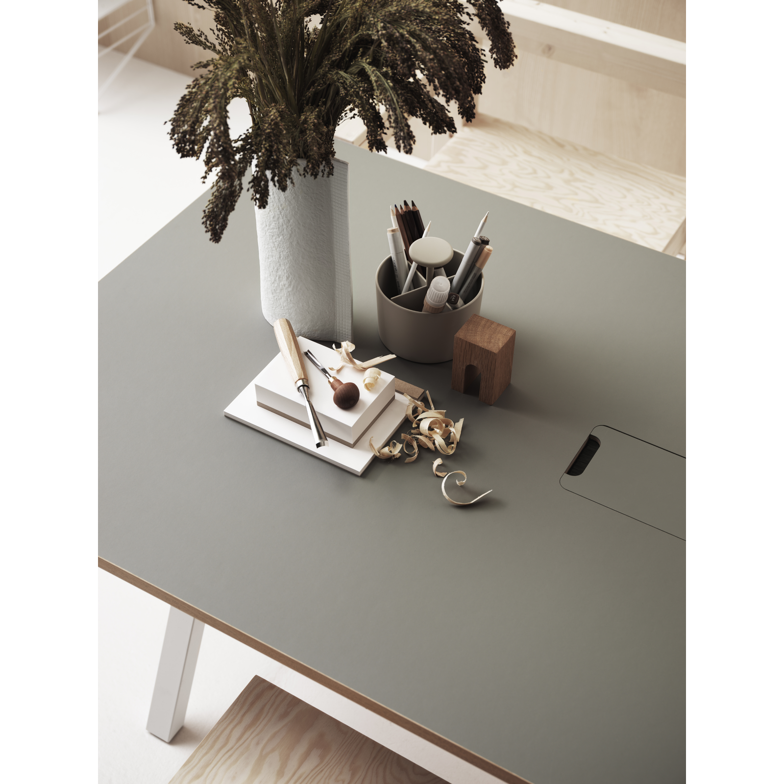Desktop w160 x d78 cm Light grey linoleum with edging in ash